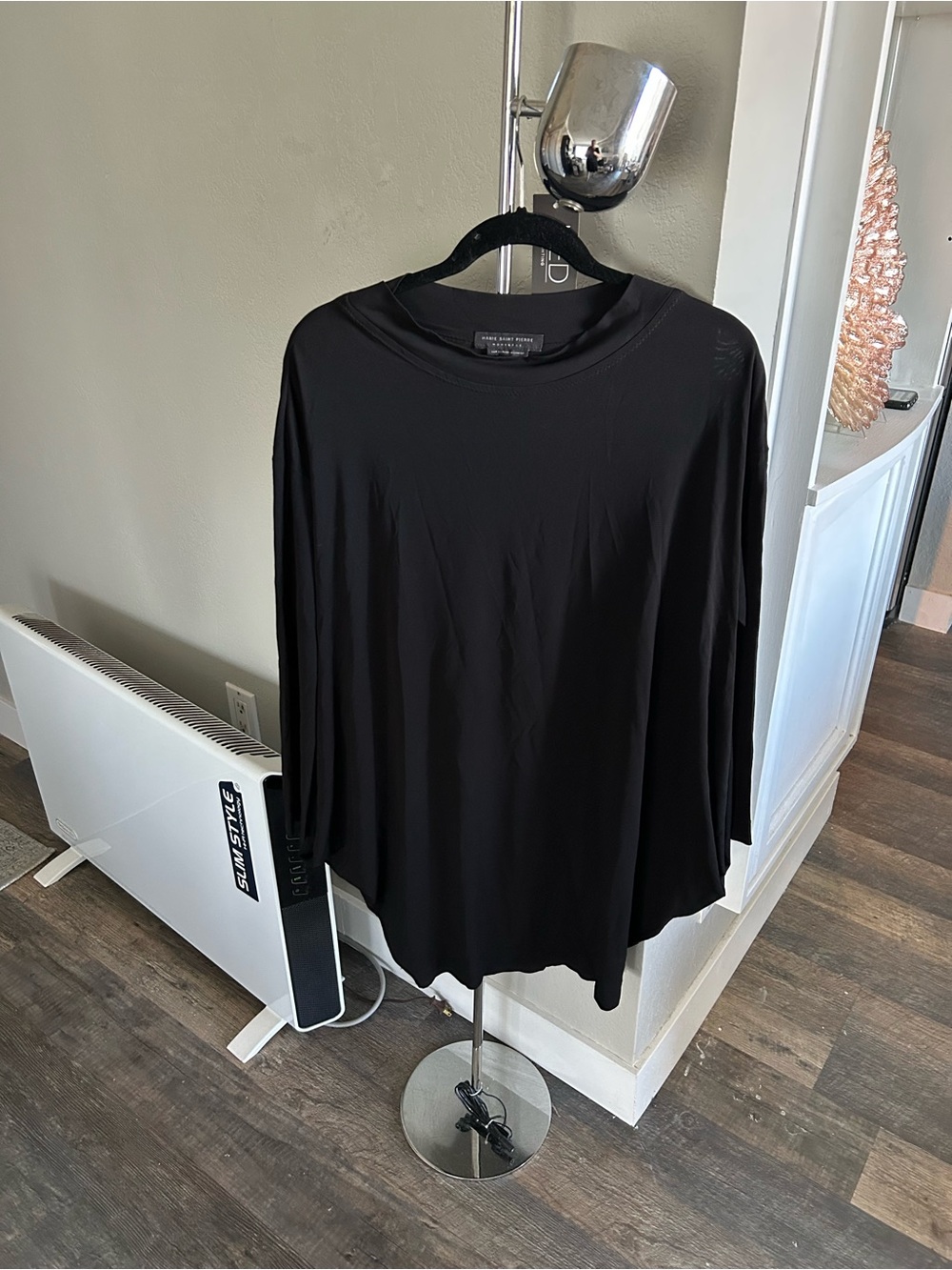 Women's Black Long-Sleeve Tunic Top/Mini Dress